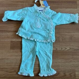 Vintage Peter the rabbit 2 piece baby girl outfit